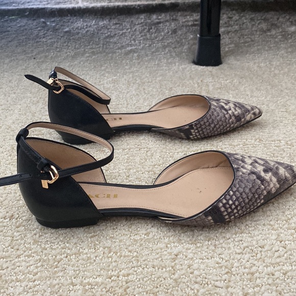 Coach flats - Picture 2 of 4